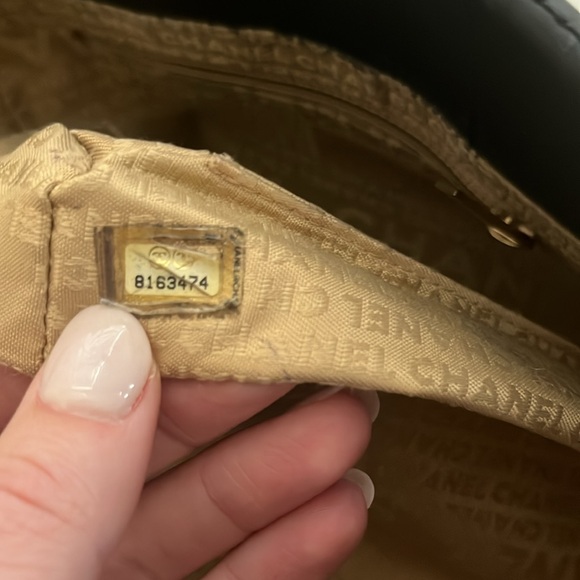 Authentic Chanel Chocolate Bar Tote - Picture 15 of 15